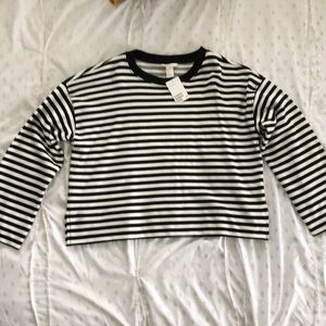 H&M Cropped Striped Sweatshirt